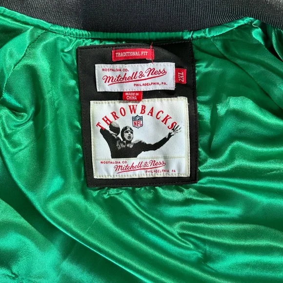 Mitchell & Ness Philadelphia Eagles Black Track Jacket XXL - Picture 6 of 7